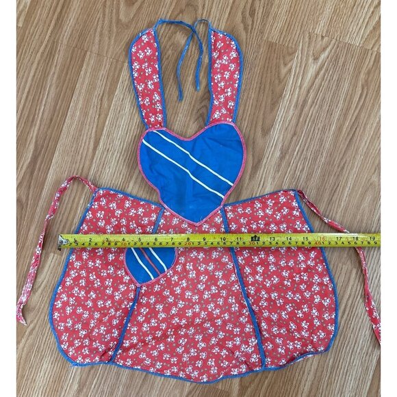 Vintage Kids Red Blue Bells Print Apron Heart-Shaped Details Adjustable Ties - Picture 8 of 8